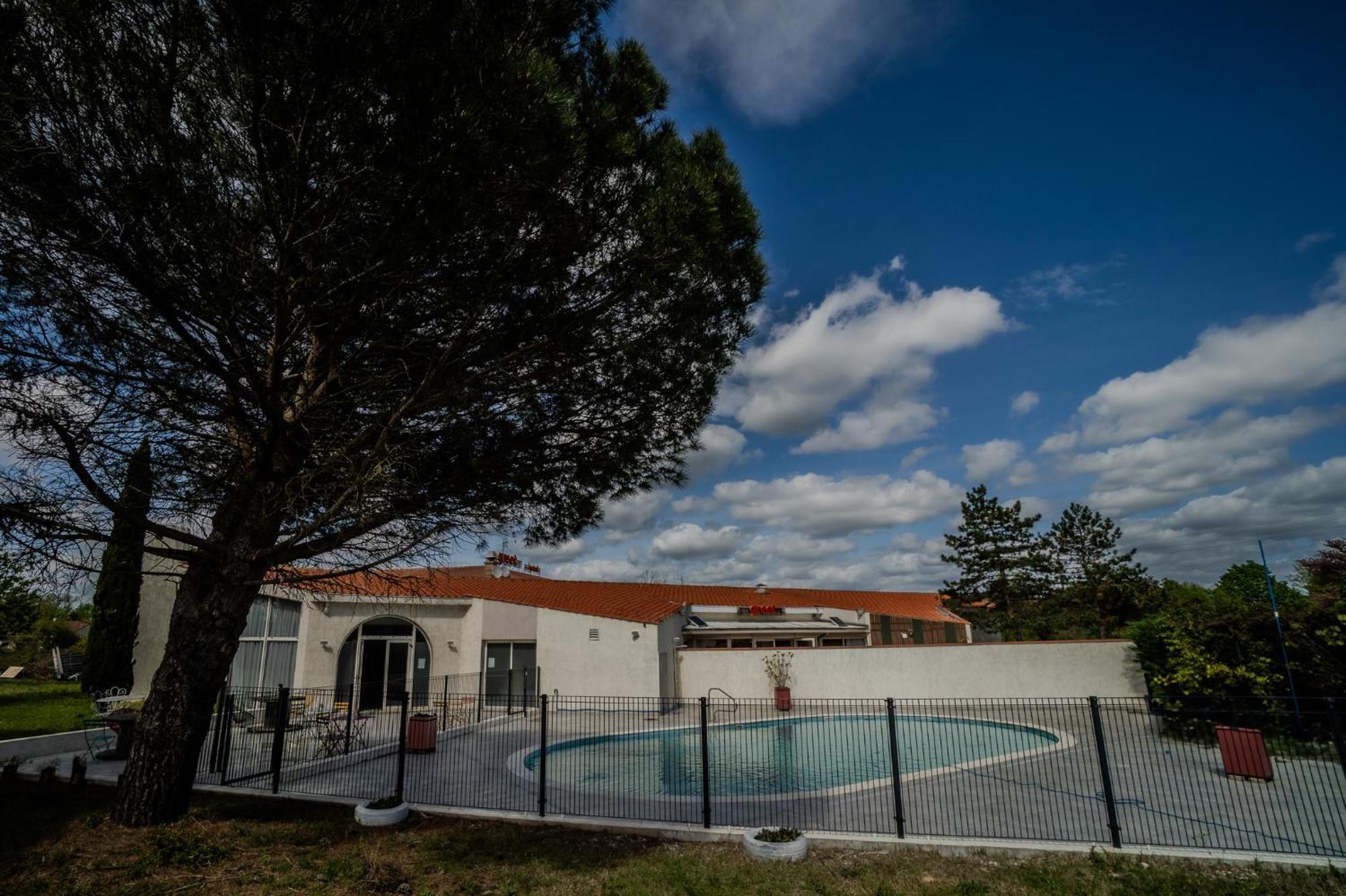 Greet Hotel Castres Saix Saix  Exterior foto